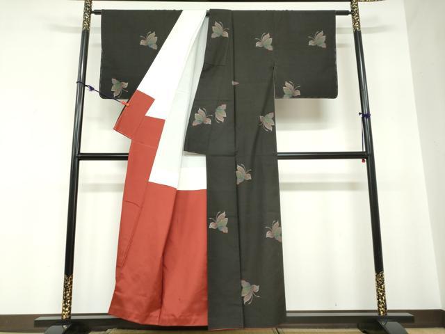 平和屋着物●本場大島紬　9マルキ　地空き　舞蝶文　正絹　逸品　DABC2244ud