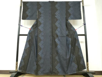 平和屋着物●本場大島紬　9マルキ　菱文　正絹　逸品　未使用　DABC2245ud