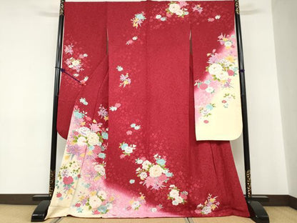 平和屋着物●豪華振袖　駒刺繍　草花文　暈し染め　金彩　銀通し地　正絹　逸品　DABC2287ud