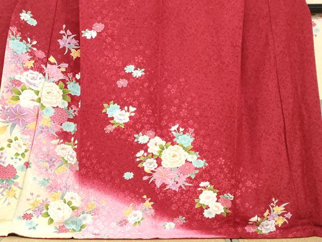 平和屋着物●豪華振袖　駒刺繍　草花文　暈し染め　金彩　銀通し地　正絹　逸品　DABC2287ud