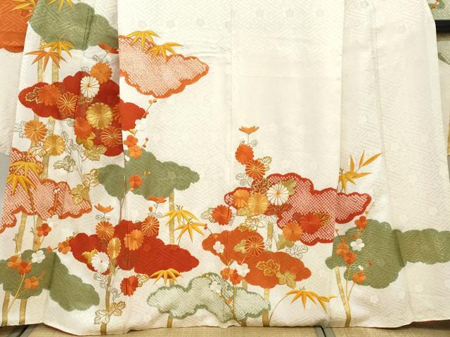 平和屋着物●豪華振袖　駒刺繍　絞り　雲取り草花文　金彩　正絹　逸品　DABC2289ud