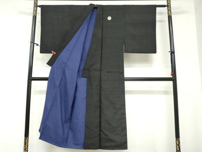 平和屋着物●男性　黒紋付　紬地　正絹　逸品　DABC2297ud