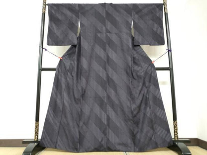 平和屋着物●結城紬　100亀甲　斜縞　正絹　逸品　DABC2356ud