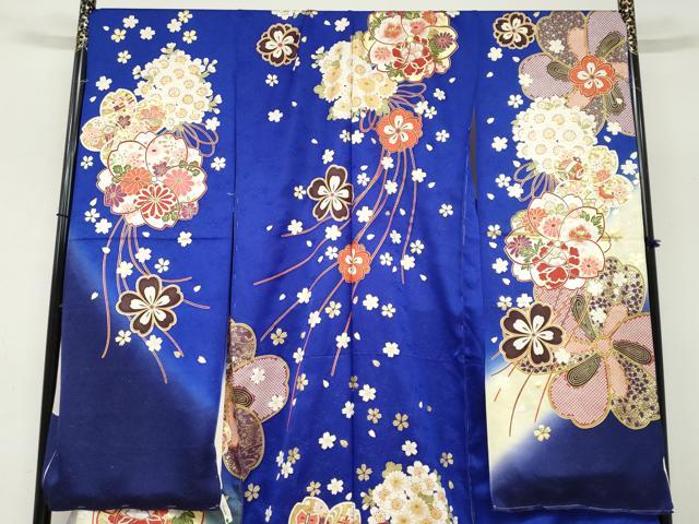 平和屋着物●豪華振袖　駒刺繍　宝尽くし草花文　暈し染め　金彩　銀通し地　仮絵羽　逸品　未使用　DABC2359ud
