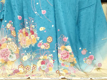平和屋着物●豪華振袖　作家物　刺繍　草花文　暈し染め　金彩　金通し地　仮絵羽　逸品　未使用　DABC2360ud