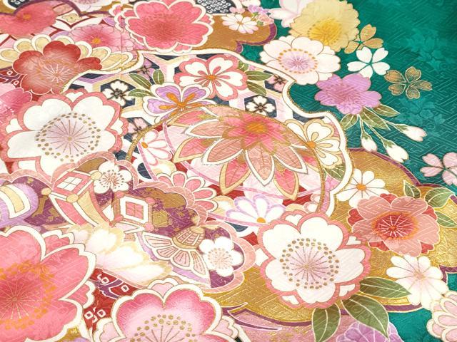 平和屋着物●豪華振袖　宝尽くし草花文　金彩　仮絵羽　逸品　未使用　DABC2362ud