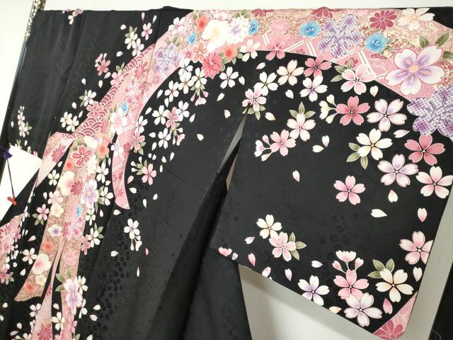 平和屋着物●訪問着　駒刺繍　熨斗草花文　黒地　金彩　正絹　逸品　DABC2376ud