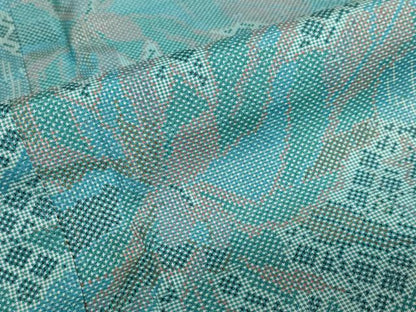 平和屋着物●本場大島紬　7マルキ　流水草花文　正絹　逸品　DABC2385ud