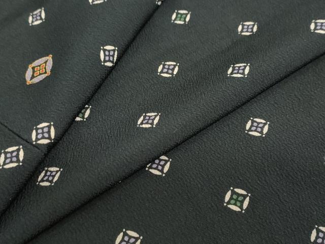 平和屋着物●小紋　七宝文　黒地　金彩　洗える着物　未使用　DABC2392ud