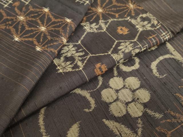 平和屋着物●上質な紬　更紗花唐草間道　正絹　逸品　DABC2394ud
