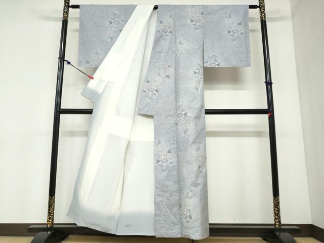 平和屋着物●本場大島紬　白大島　9マルキ　総絣　草花文　正絹　逸品　未使用　DABC2400ud