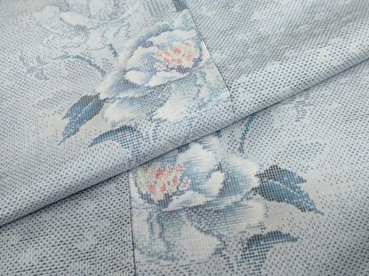 平和屋着物●本場大島紬　白大島　9マルキ　総絣　草花文　正絹　逸品　未使用　DABC2400ud