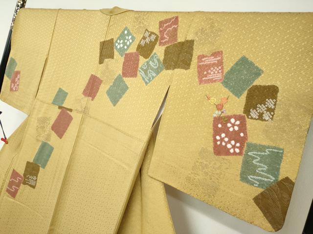 平和屋着物●訪問着　絞り　刺繍　色紙重ね草花文　金彩　正絹　逸品　DABC2426ud