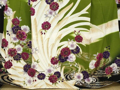 平和屋着物●豪華振袖　駒刺繍　枝花文　金銀彩　正絹　逸品　DABC2439ud