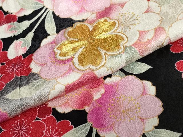 平和屋着物●豪華振袖　駒刺繍　枝垂れ草花文　黒地　正絹　逸品　DABC2440ud