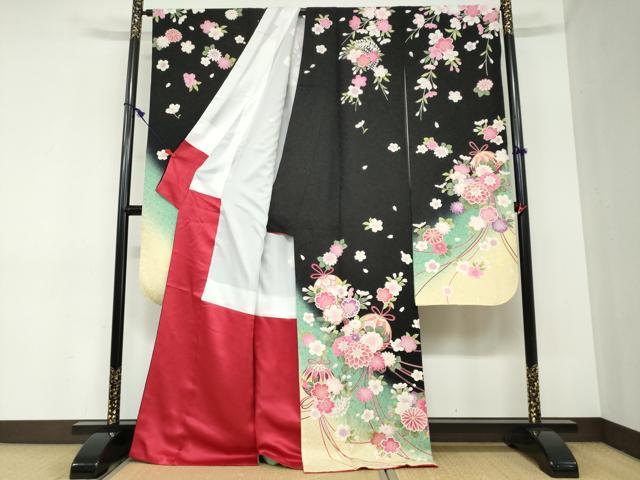 平和屋着物●豪華振袖　花鞠文　暈し染め　金彩　黒地　正絹　逸品　DABC2444ud