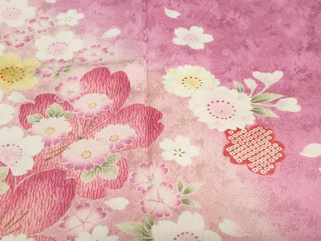 平和屋着物●豪華振袖　舞花文　暈し染め　金彩　正絹　逸品　DABC2451ud