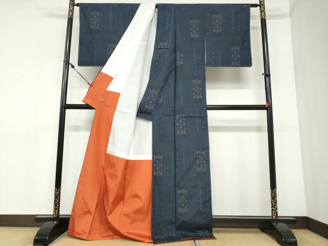 平和屋着物●本場大島紬　洋花文　さが美扱い　正絹　逸品　未使用　DABC2468ud