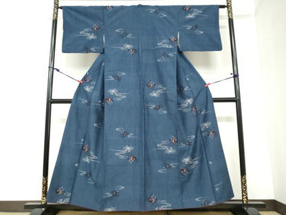 平和屋着物●上質な紬　流水文　蟹　正絹　逸品　DABC2490ud