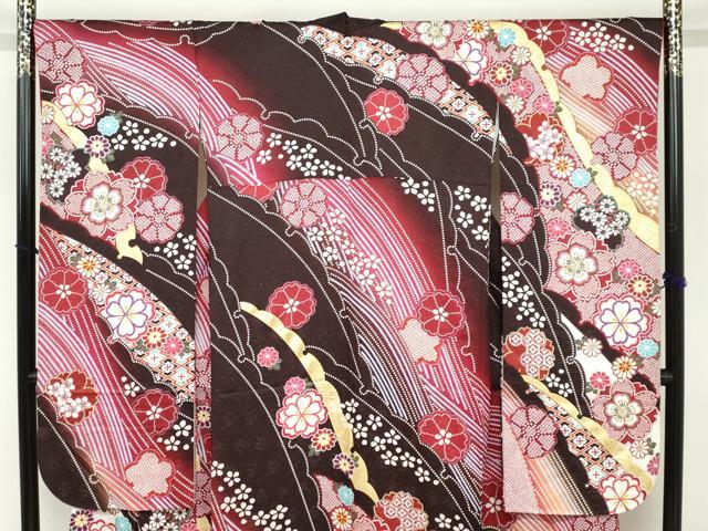 平和屋着物●豪華振袖　駒刺繍　草花文　金彩　銀通し地　正絹　逸品　DABC2560ud