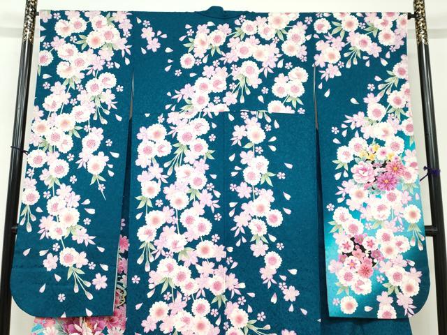 平和屋着物●豪華振袖　刺繍　草花文　暈し染め　金彩　銀通し地　正絹　逸品　DABC2563ud