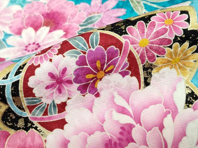 平和屋着物●豪華振袖　刺繍　草花文　暈し染め　金彩　銀通し地　正絹　逸品　DABC2563ud