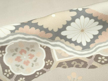 平和屋着物●豪華色留袖　駒刺繍　道長吉祥草花文　金彩　正絹　逸品　DABC2574ud