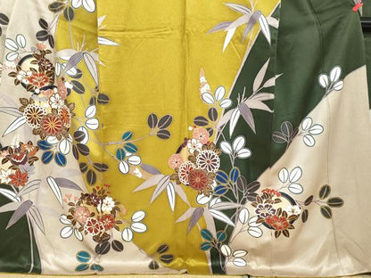 平和屋着物●豪華振袖　駒刺繍　草花丸文　金彩　正絹　逸品　DABC2579ud