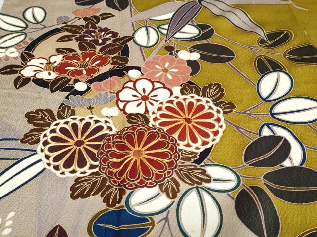 平和屋着物●豪華振袖　駒刺繍　草花丸文　金彩　正絹　逸品　DABC2579ud