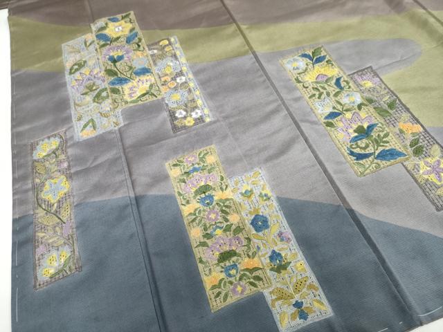平和屋着物●中国三大刺繍　汕頭刺繍　総刺繍　訪問着　本場大島紬地　短冊草花文　正絹　逸品　未使用　DABC2632ud