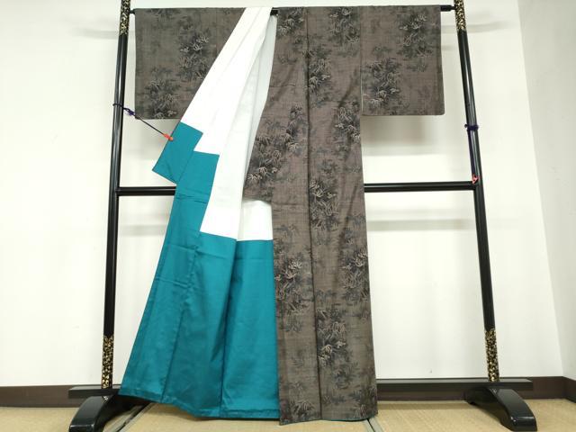 平和屋着物●都喜ヱ門　本場大島紬　9マルキ　純泥染　笹竹に雀　証紙付き　藤絹織物謹製　正絹　逸品　未使用　DABC2665ud