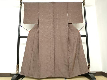 平和屋着物●上質な色無地　吉祥草花地紋　煤竹色　正絹　逸品　未使用　DABC2686ud