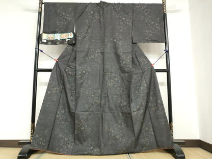 平和屋着物●本場大島紬　古代染色純泥染　9マルキ　草花文　証紙付き　くぼた謹製　正絹　逸品　DABC2691ud