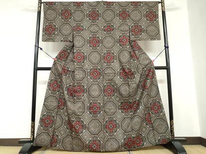 平和屋着物●本場大島紬　龍郷絣　草花文　正絹　逸品　DABC2697ud