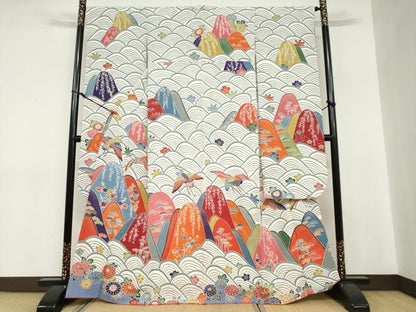 平和屋着物●豪華振袖　型染め　飛鶴青海波草花文　正絹　逸品　DABC2744ud