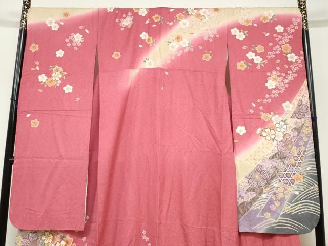 平和屋着物●豪華振袖　駒刺繍　吉祥草花文　暈し染め　金彩　銀通し地　正絹　逸品　DABC2747ud