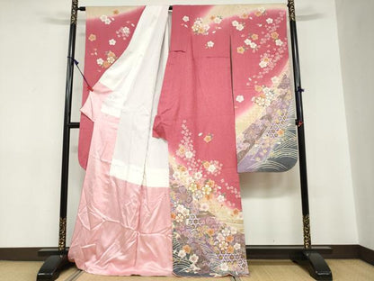 平和屋着物●豪華振袖　駒刺繍　吉祥草花文　暈し染め　金彩　銀通し地　正絹　逸品　DABC2747ud