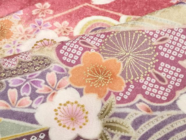 平和屋着物●豪華振袖　駒刺繍　吉祥草花文　暈し染め　金彩　銀通し地　正絹　逸品　DABC2747ud