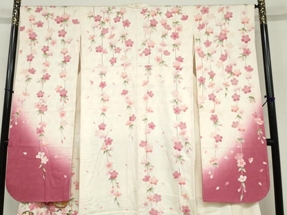 平和屋着物●豪華振袖　駒刺繍　手毬枝垂れ桜文　金彩　正絹　逸品　DABC2755ud