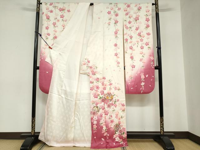 平和屋着物●豪華振袖　駒刺繍　手毬枝垂れ桜文　金彩　正絹　逸品　DABC2755ud