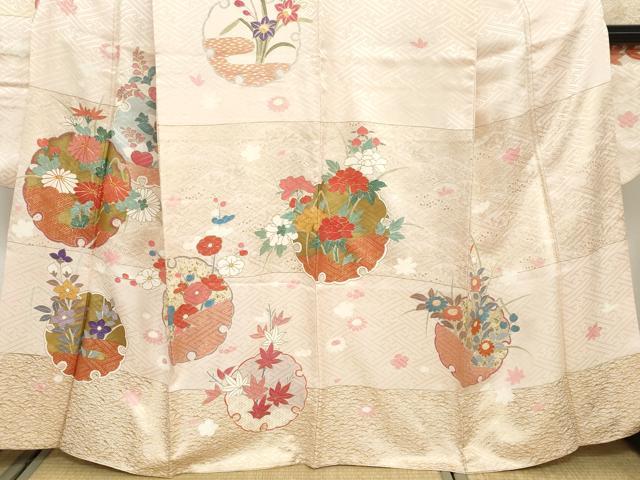 平和屋着物●豪華振袖　駒刺繍　雪輪草花文　金彩　正絹　逸品　DABC2804ud