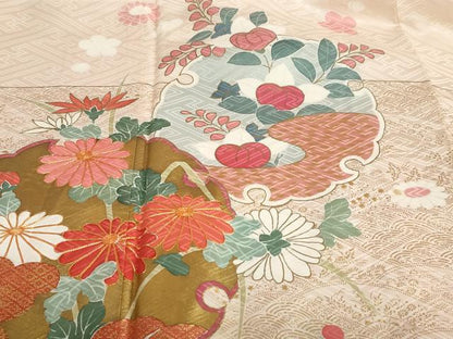 平和屋着物●豪華振袖　駒刺繍　雪輪草花文　金彩　正絹　逸品　DABC2804ud