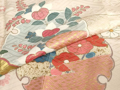 平和屋着物●豪華振袖　駒刺繍　雪輪草花文　金彩　正絹　逸品　DABC2804ud