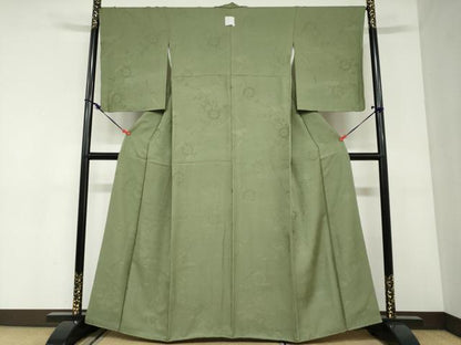 平和屋着物●上質な色無地　源氏車草花地紋　草色　正絹　逸品　DABC2911ud