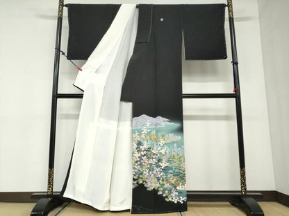平和屋着物●十日町友禅作家　岡村蒼風　黒留袖　流水風景樹林文　暈し染め　正絹　逸品　未使用　DABC2948ud