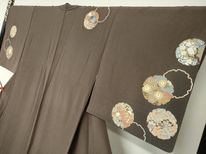 平和屋着物●訪問着　駒刺繍　雪輪草花文　金彩　正絹　逸品　DABC2950ud