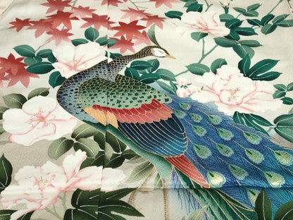 平和屋着物●豪華振袖　孔雀草花文　金彩　仮絵羽　逸品　未使用　DABC2954ud