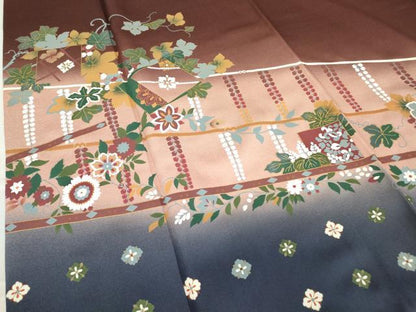 平和屋着物●世界的友禅作家　千地泰弘　訪問着　色紙重ね葡萄蔦の葉文　暈し染め　正絹　逸品　DABC3019az