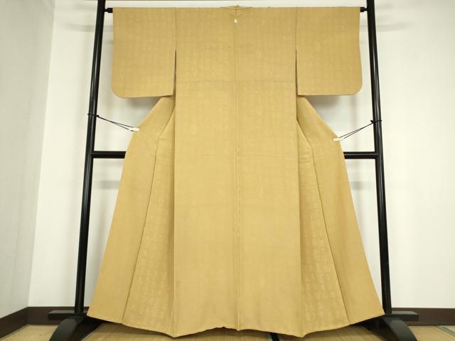 平和屋着物●上質な色無地　寿地紋　芥子色　三越扱い　正絹　逸品　DABC3027az