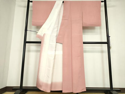 平和屋着物●上質な色無地　珊瑚色　鬼しぼ縮緬　正絹　逸品　未使用　DABC3032az